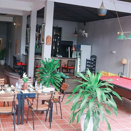 Sy Guesthouse Пном Пен Екстериор снимка
